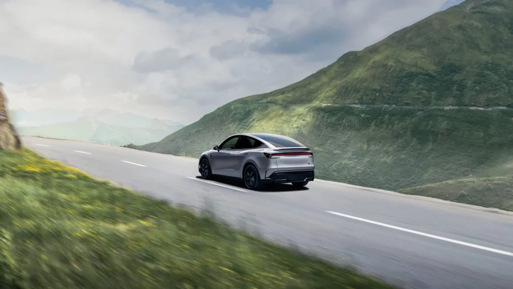 Tesla Model Y Performance 2 Motor16