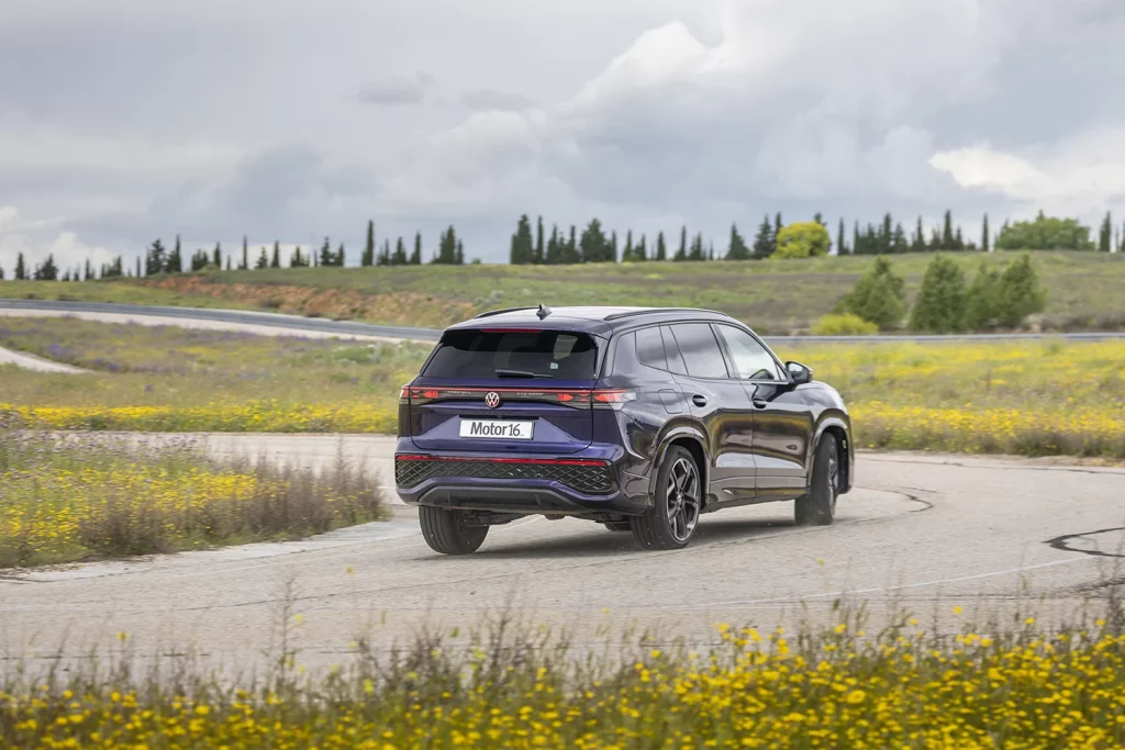 Volkswagen Tayron eTSI R Line prueba 27 Motor16