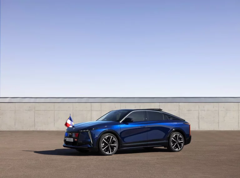 DS Nº8 Présidentielle: Macron estrena el primer coche oficial 100 % eléctrico