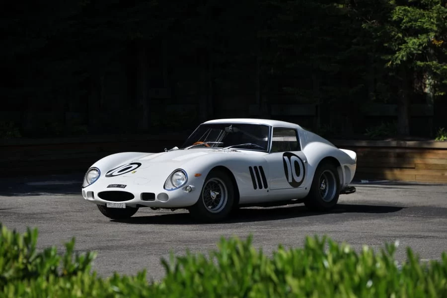 Ferrari 250 GTO blanco único protagonizará la subasta Kissimmee 2026 de Mecum