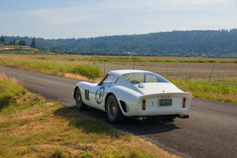 ferrari 250 gto bianco 1962 30 Motor16