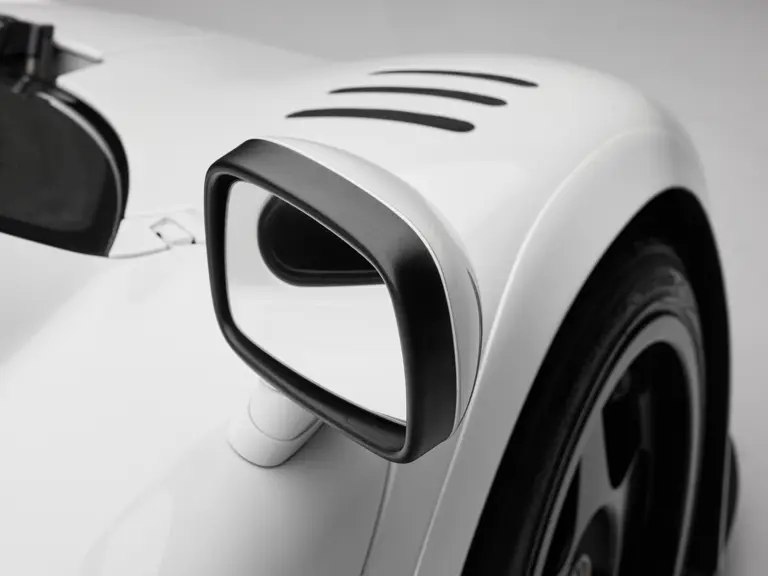 Este McLaren F1 con sangre real y siete dueños te busca: 20 millones tendrán la culpa 30 Motor16 1994 McLaren F1 RM Sothebys 50 Motor16