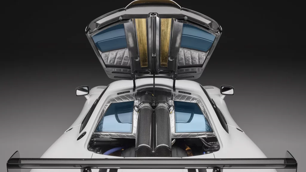 Este McLaren F1 con sangre real y siete dueños te busca: 20 millones tendrán la culpa 56 Motor16 1994 McLaren F1 RM Sothebys 67 Motor16
