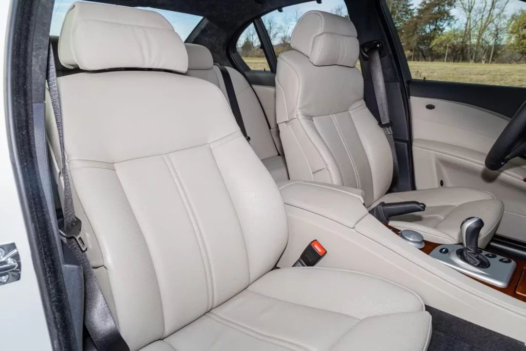 2005 BMW M5 CarsBids 9 Motor16