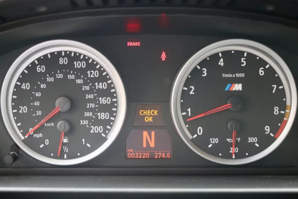 2005 BMW M5 E60 CarsBids 3 Motor16