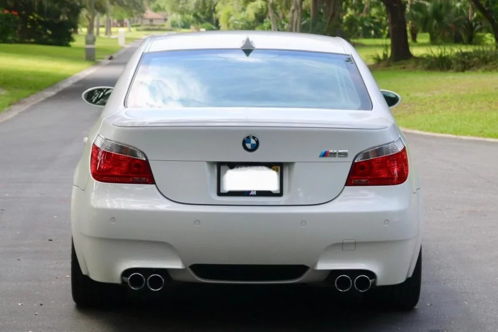 2005 BMW M5 E60 CarsBids 4 Motor16