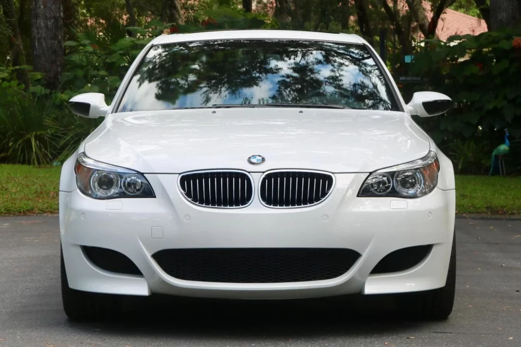 2005 BMW M5 E60 CarsBids 5 Motor16