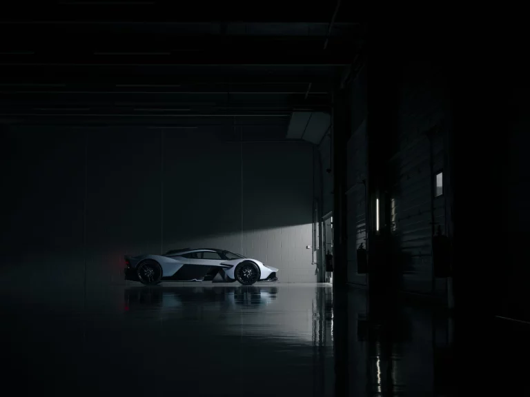 Daniel Ricciardo se gastó 162.755 en opciones para este Aston Martin Valkyrie que ahora puede ser tuyo