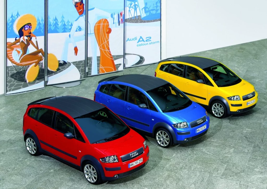 2025 Audi A2 25 años. Imagen colores.