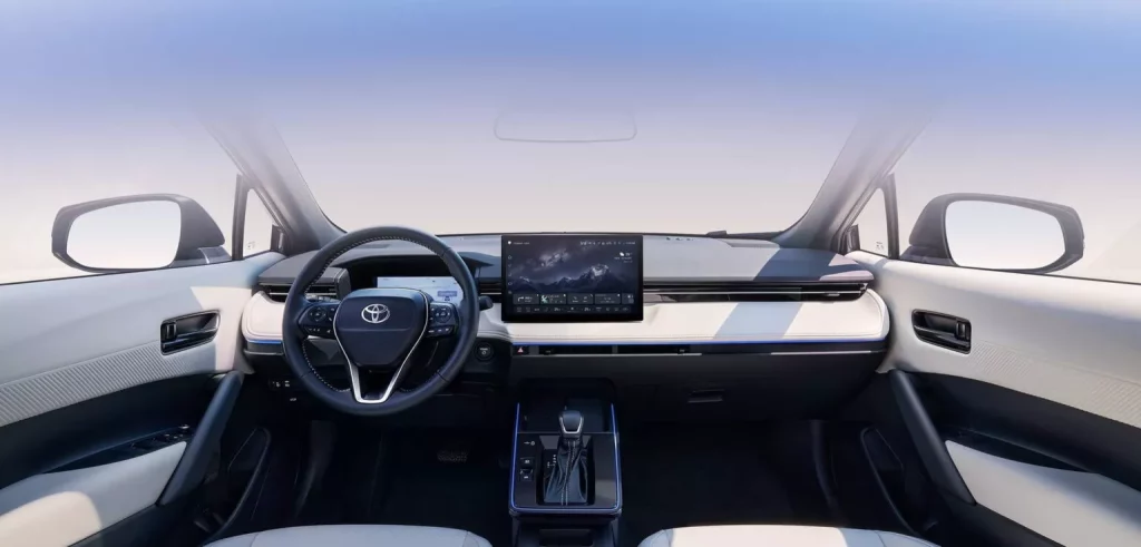 2025 Toyota Frontlander. Imagen interior.