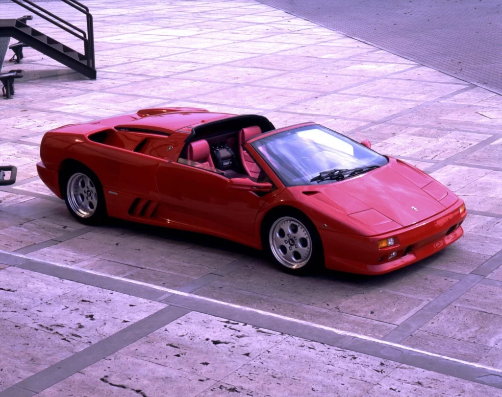 2025 Lamborghini Diablo 35 anos 17 Motor16