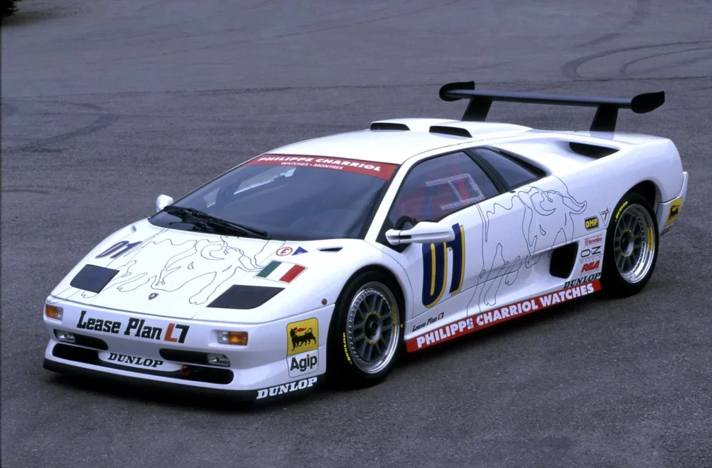 2025 Lamborghini Diablo 35 anos 19 Motor16