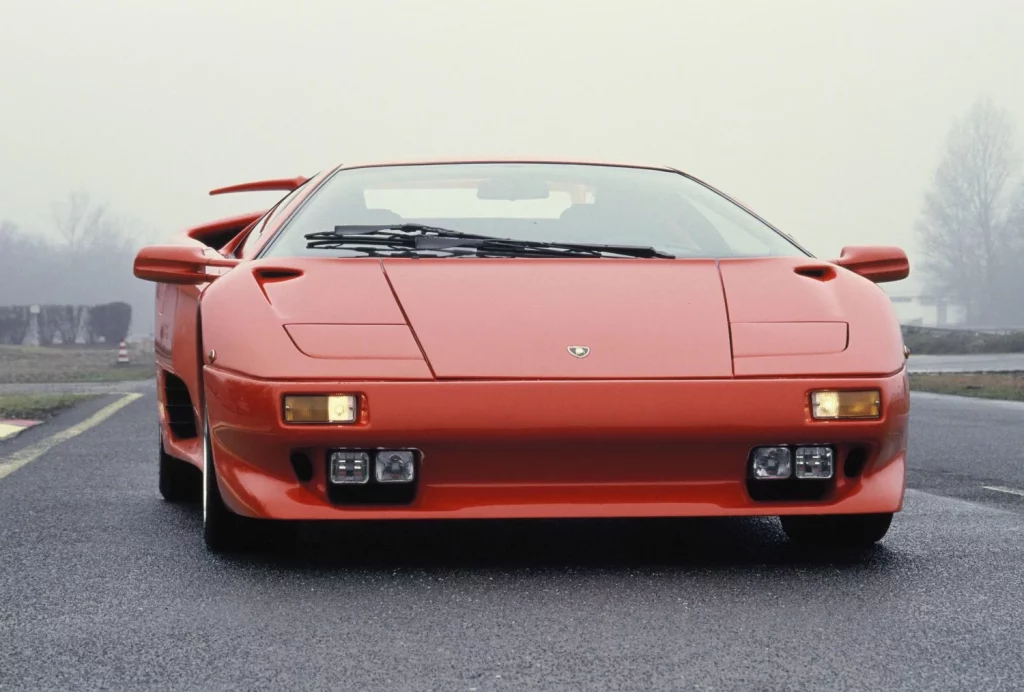 2025 Lamborghini Diablo 35 anos 5 Motor16
