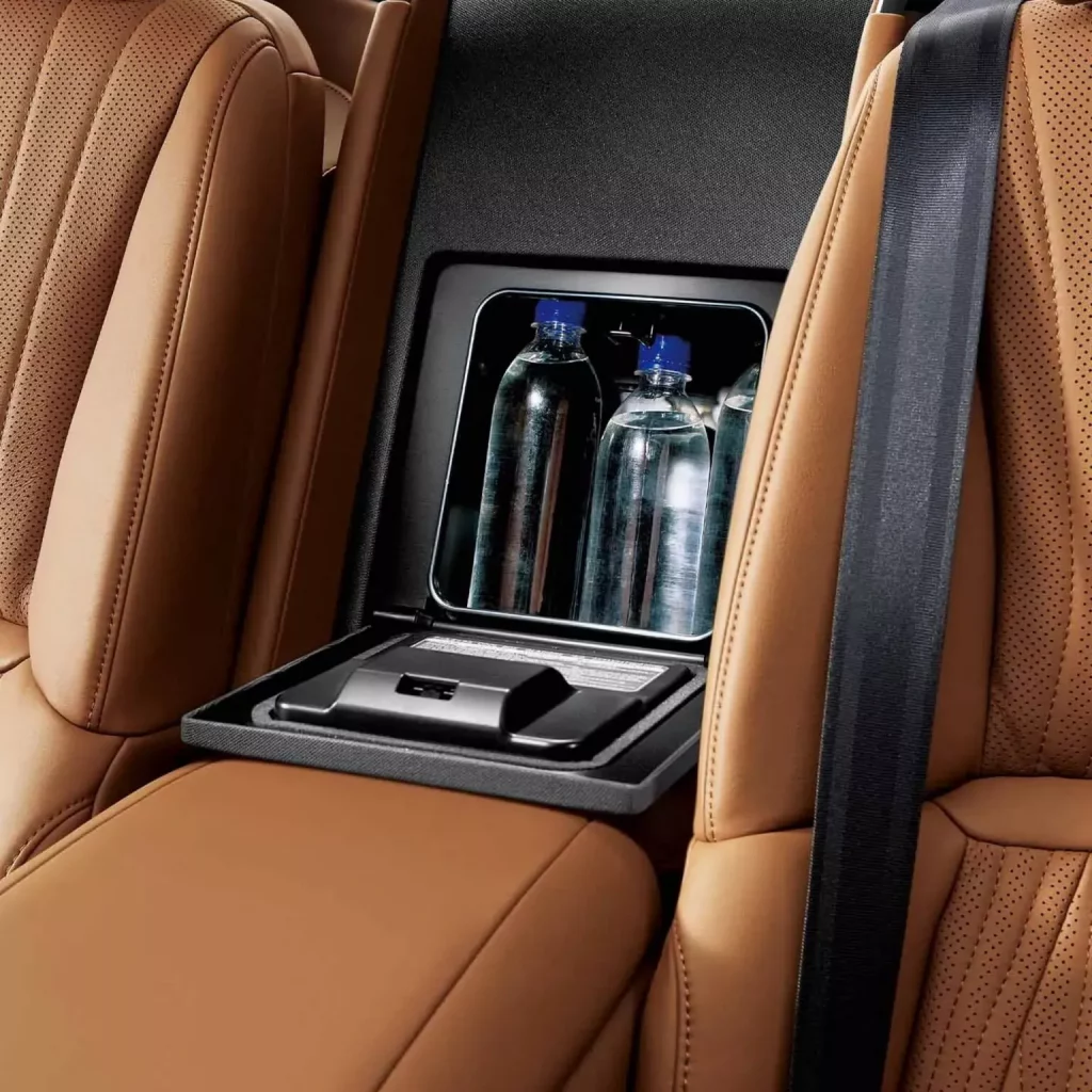 2025 Lexus LS Japon 14 Motor16