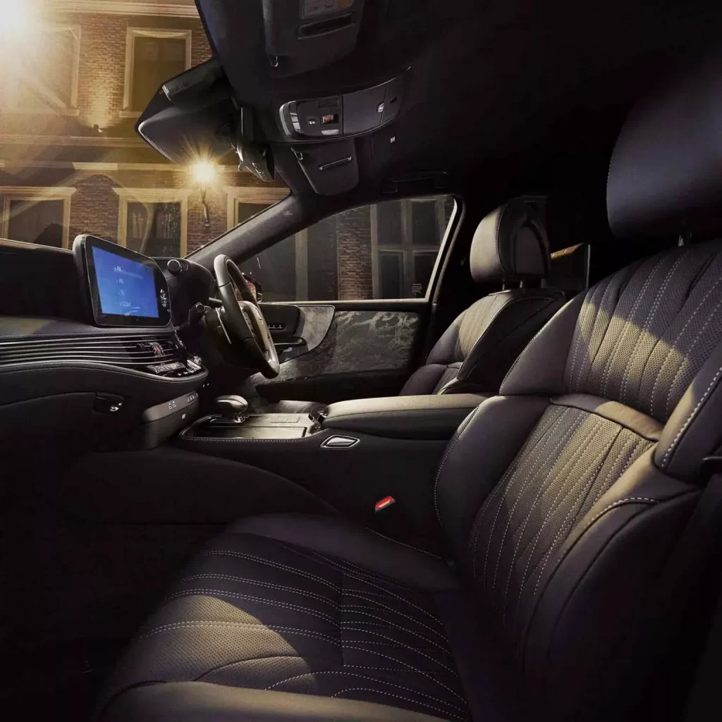 2025 Lexus LS. Japón. Imagen interior.