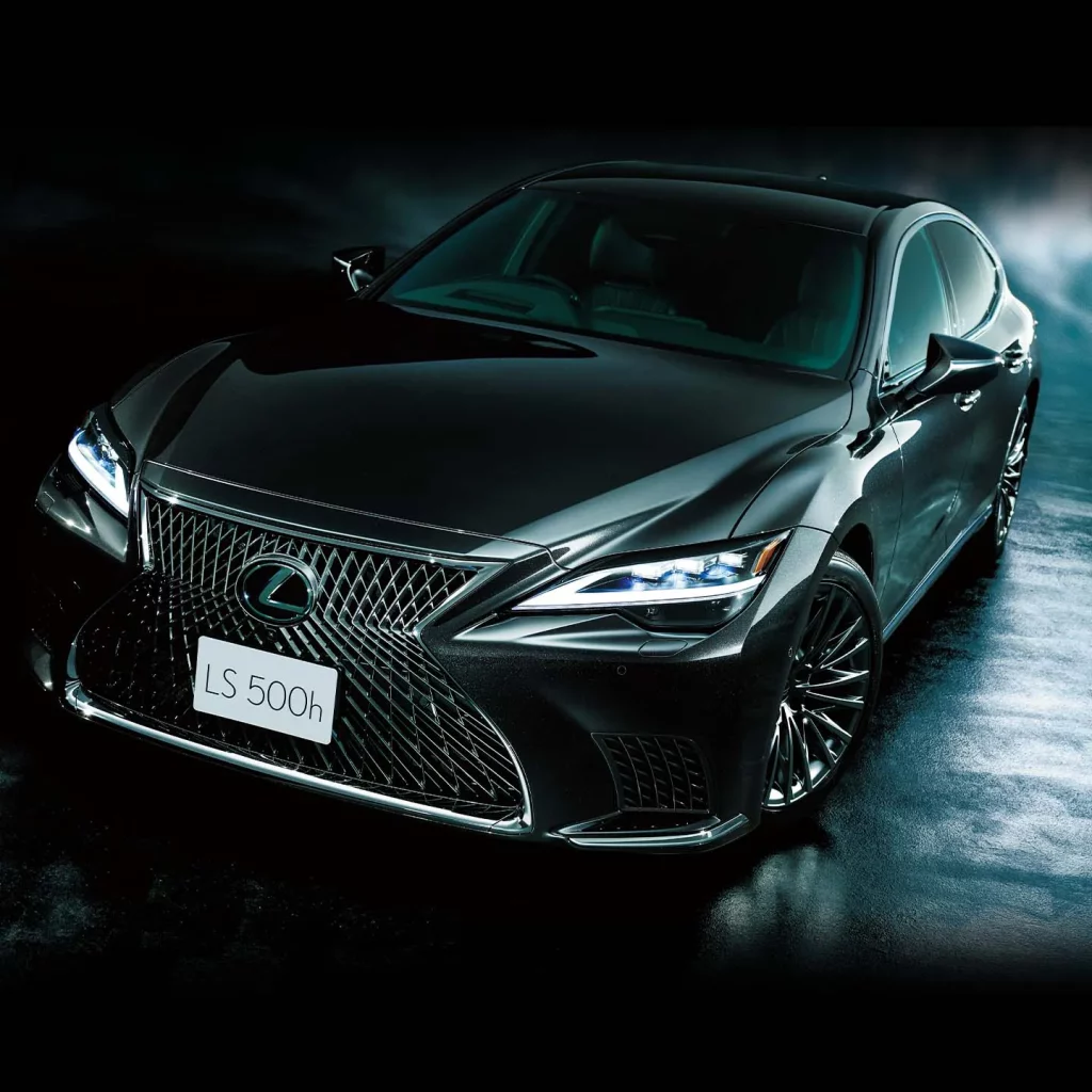2025 Lexus LS Japon 4 Motor16