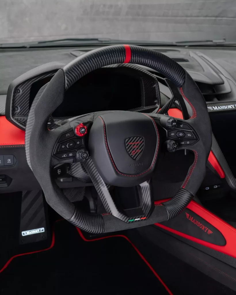 2025 Lamborghini Revuelto. Mansory. Ocon. Imagen interior.