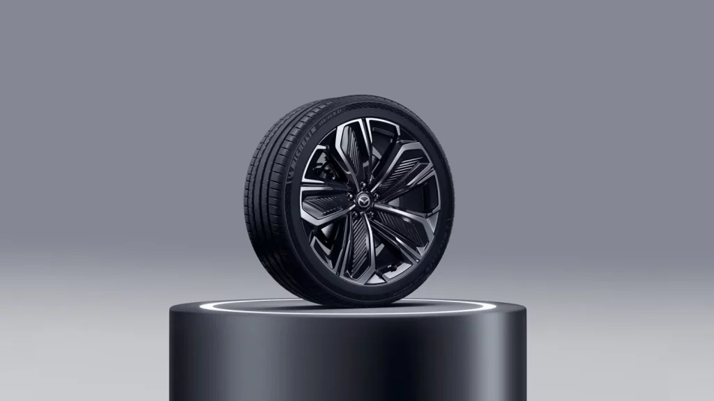 2025 Mazda EZ 60 China 18 Motor16