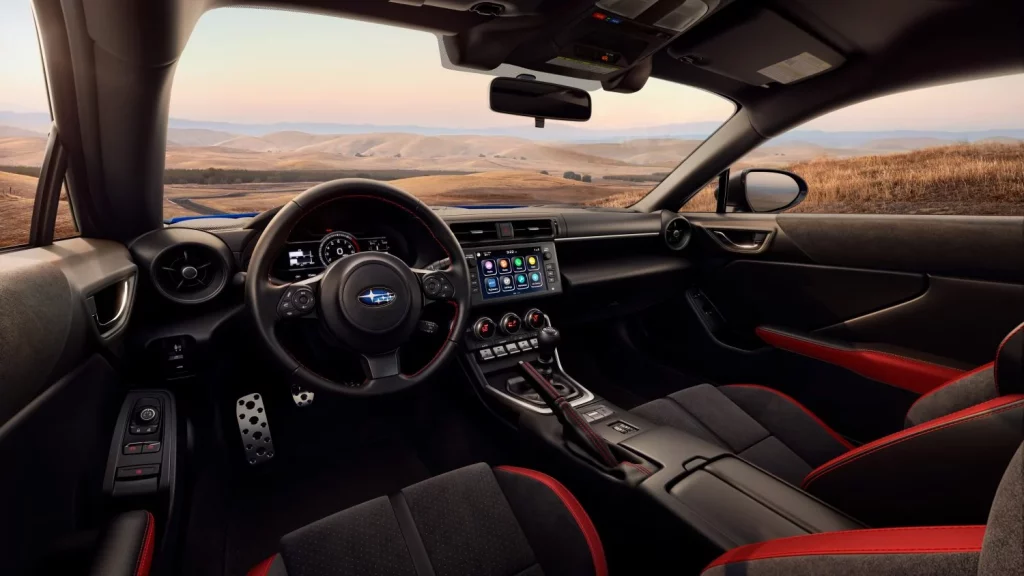 2025 Subaru BRZ USA. Imagen interior.