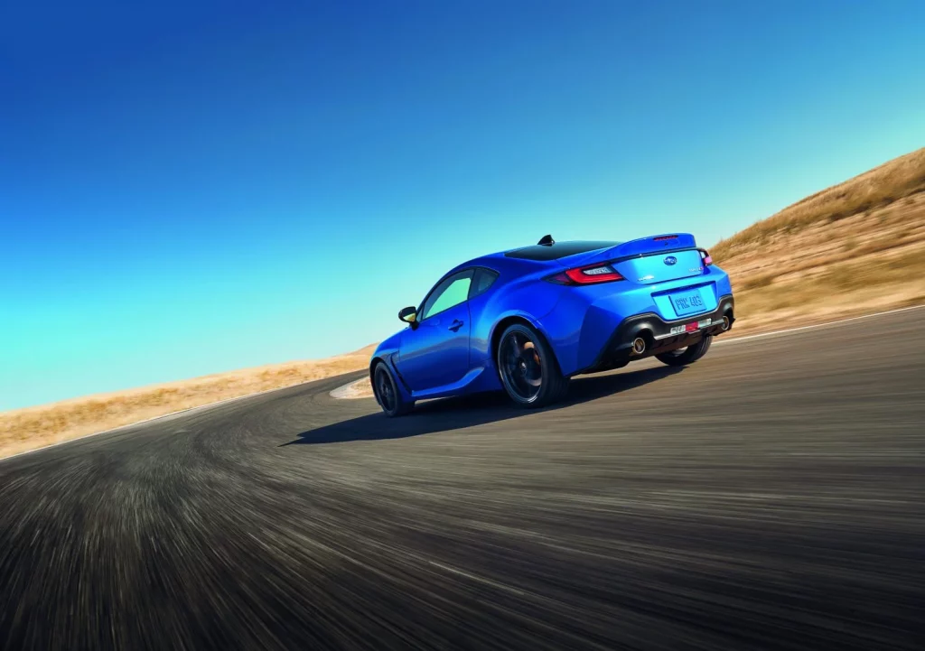 2025 Subaru BRZ USA. Imagen movimiento.