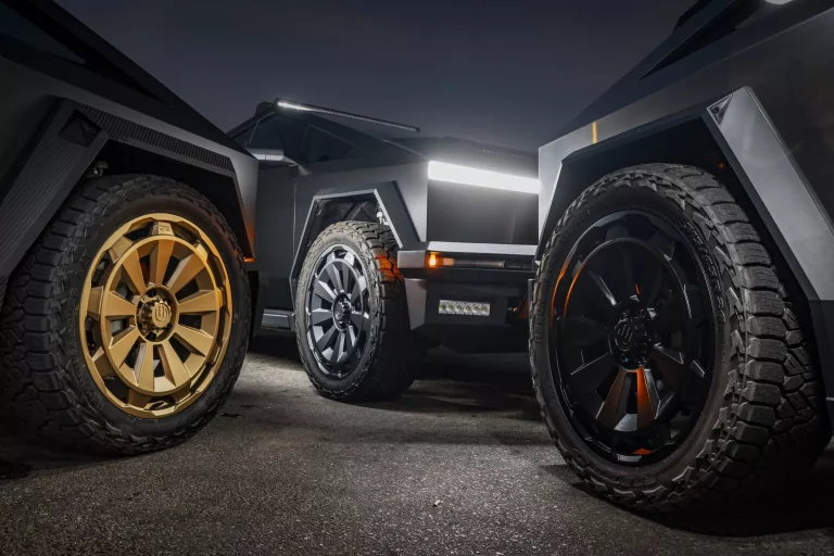 El Tesla Cybertruck estrena llantas indestructibles firmadas por Unplugged Performance