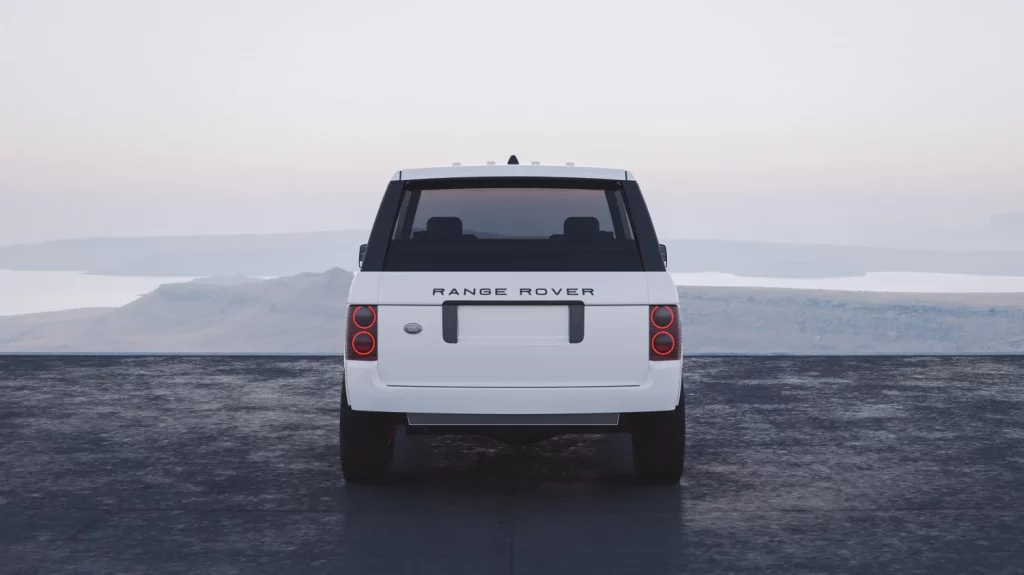 2025 Velvet Motorworks. Range Rover. Imagen trasera.