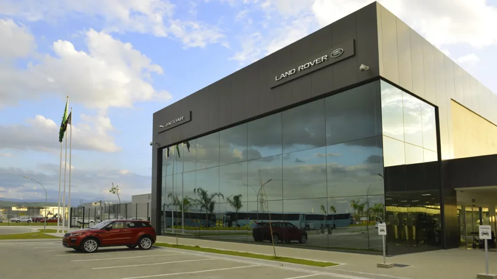 La peligrosa práctica que puede hundir a una marca de coches en pleno Siglo XXI solo requiere de un ordenador 1 Motor16 jaguar land rover
