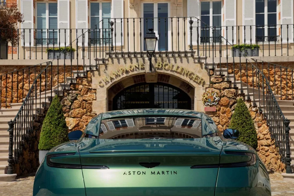 Aston Martin x Bollinger 2 Motor16
