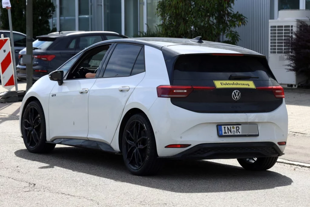 Audi A2 e tron Q2 e tron 11 Motor16