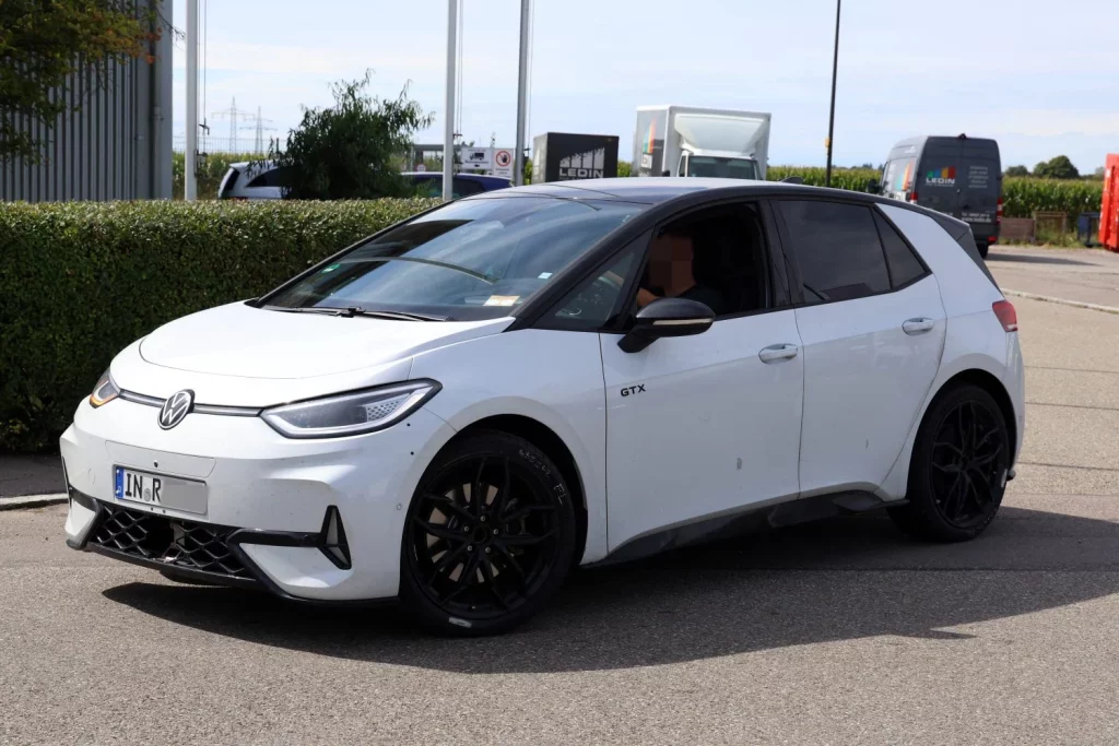 Audi A2 e tron Q2 e tron 5 Motor16