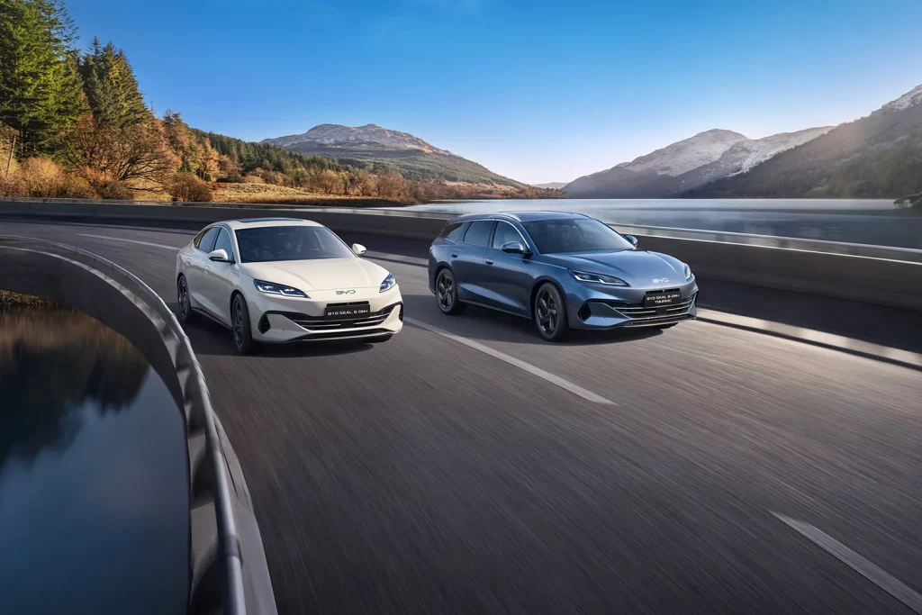 10 puntos para elegir un BYD SEAL 6 DM-i y no un SUV: La autonomía es uno de ellos 2 Motor16 BYD Seal 6 DM i PORTADA Motor16