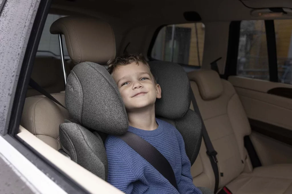 Rafa (43), profesor de autoescuela: "Esta es la manera más segura y divertida de conducir con niños" 3 Motor16 viaje con niños