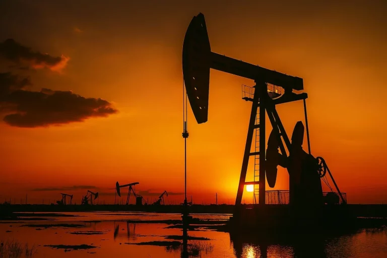 ¿Qué combustible será más barato en 2026? La previsión del sector