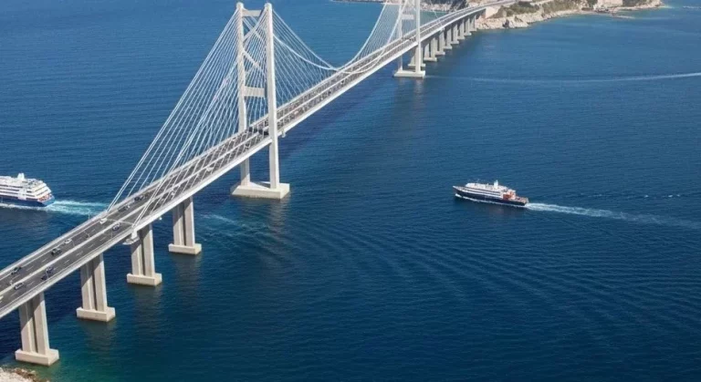 El día en que España y Marruecos quedarán conectados por un puente: Sí, un puente como este