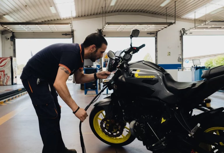 Alerta en el sector de las dos ruedas: el 37% de las motocicletas en España circulan sin la ITV y el 27% sin el seguro obligatorio