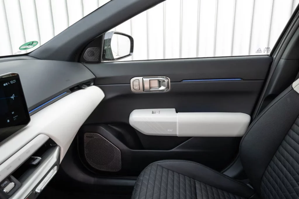 Kia EV4 Fastback 13 Motor16