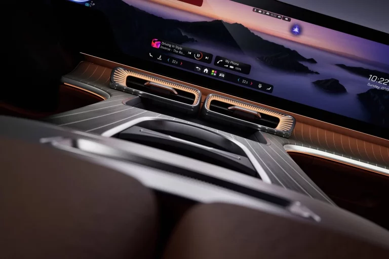 Así es el interior del nuevo Mercedes GLC: Casi de ciencia-ficción