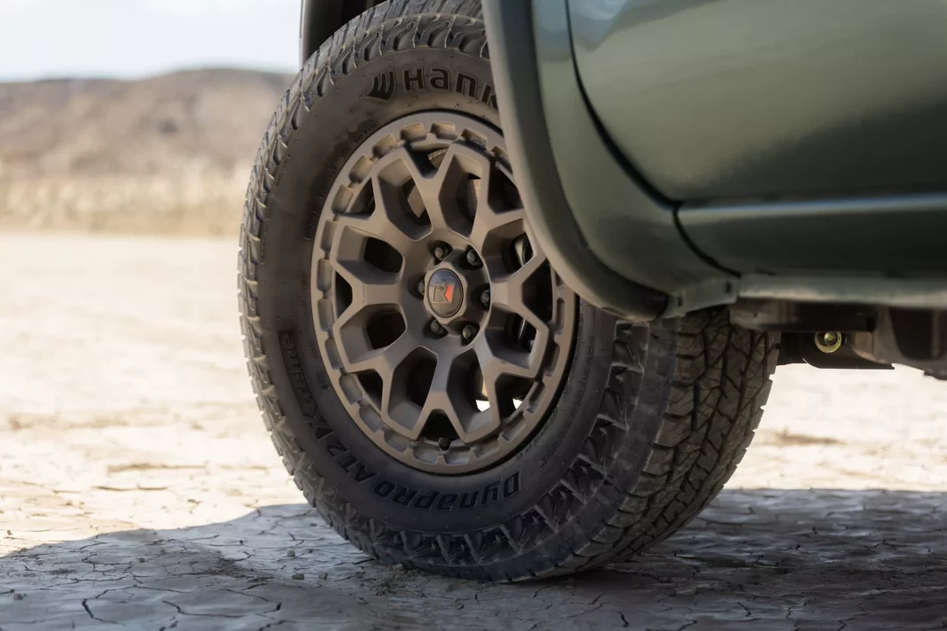 Nissan Frontier PRO-4X R: Roush transforma el “Navara americano”