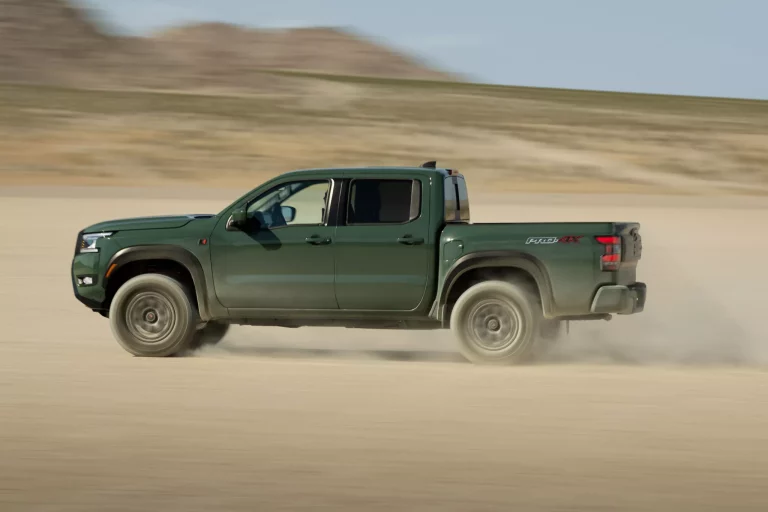 Nissan Frontier PRO-4X R: Roush transforma el “Navara americano”