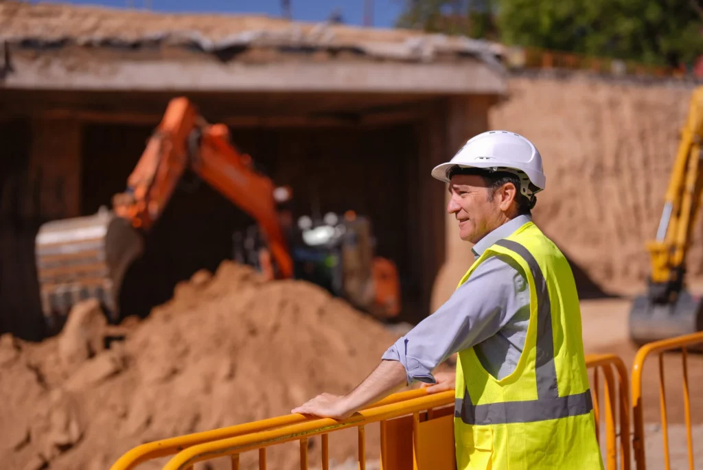 Se cuelan en casa de un vecino y se dan cuenta de lo que más molesta a los conductores que pasan por las obras de la A-5 1 Motor16 borja carabante, delegado de Urbanismo, Medio Ambiente y Movilidad
