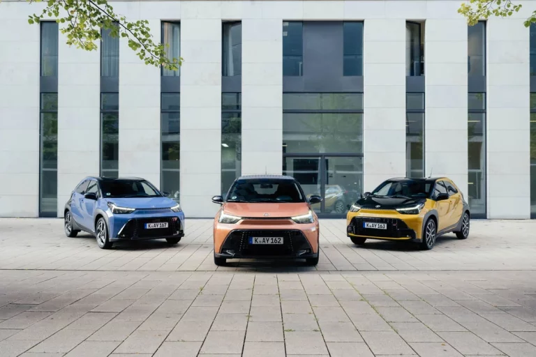 Toyota lanza el Aygo X Cross Hybrid, el nuevo referente urbano del segmento A