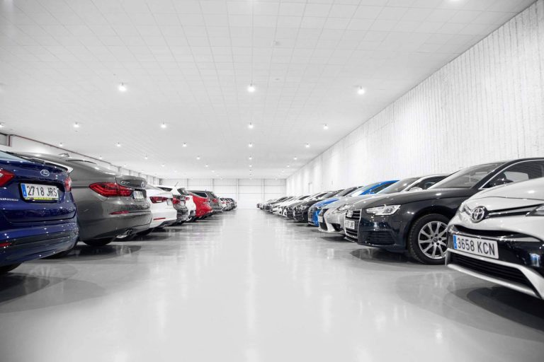 Antes de comprar coche, mirar esto; Worldcars arrasa en 7 ciudades con 600 vehículos