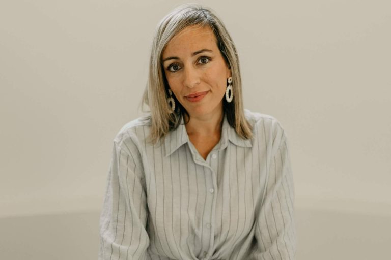 La psicóloga Julia Mata Bueso revoluciona la terapia de pareja como inversión emocional