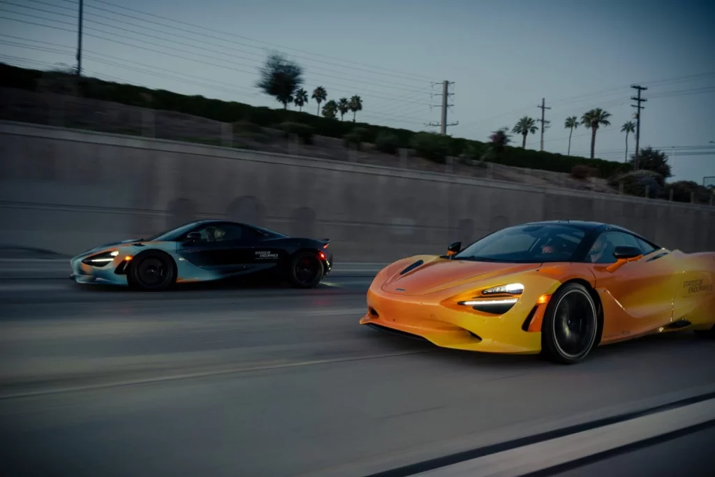 McLaren celebra un aniversario muy especial atravesando EE. UU.