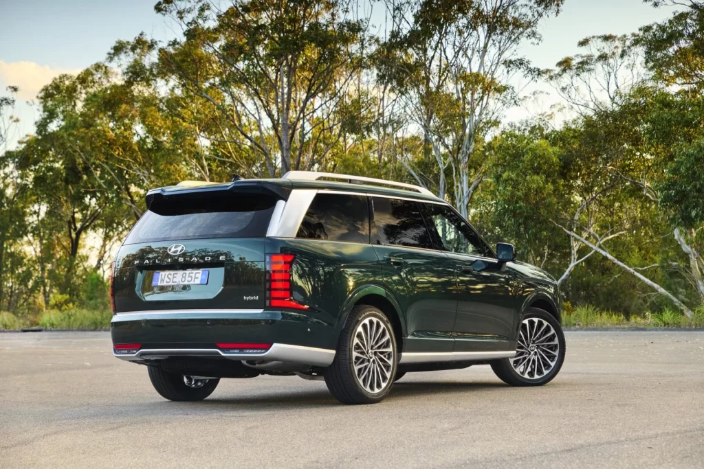 Hyundai Palisade 2025: SUV híbrido de 333 CV y 8 plazas