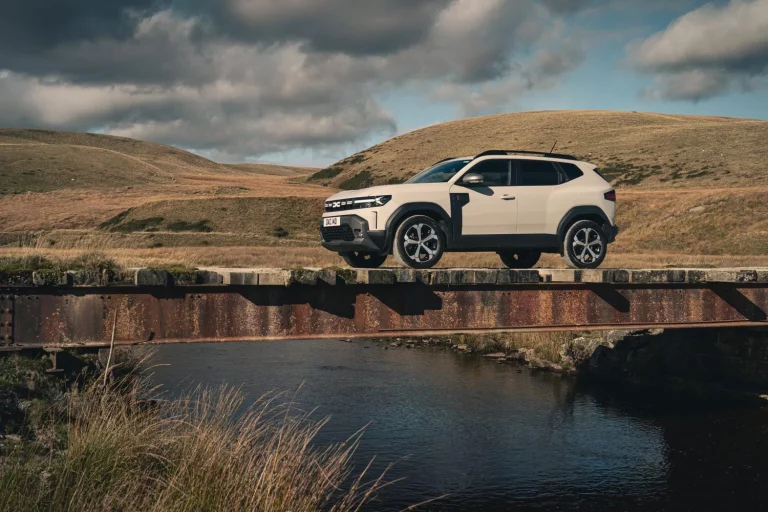 Dacia Duster Hybrid GLP: el SUV híbrido con GLP que logra 1.500 kilómetros de alcance
