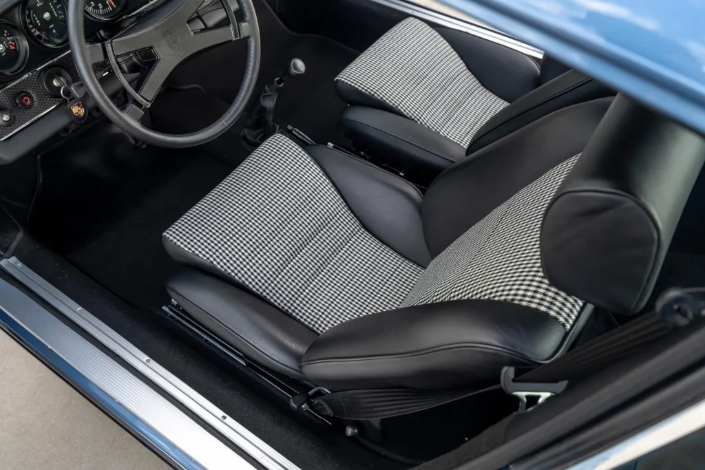 Los nombres que están detrás de este Porsche 911S que ha costado lo que cuatro a estrenar 23 Motor16 1971 Porsche 911S RUF Seinfeld 17 Motor16