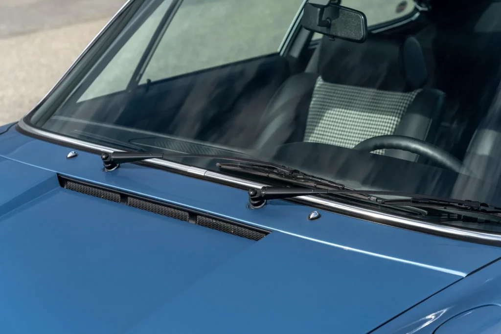 Los nombres que están detrás de este Porsche 911S que ha costado lo que cuatro a estrenar 13 Motor16 1971 Porsche 911S RUF Seinfeld 4 Motor16