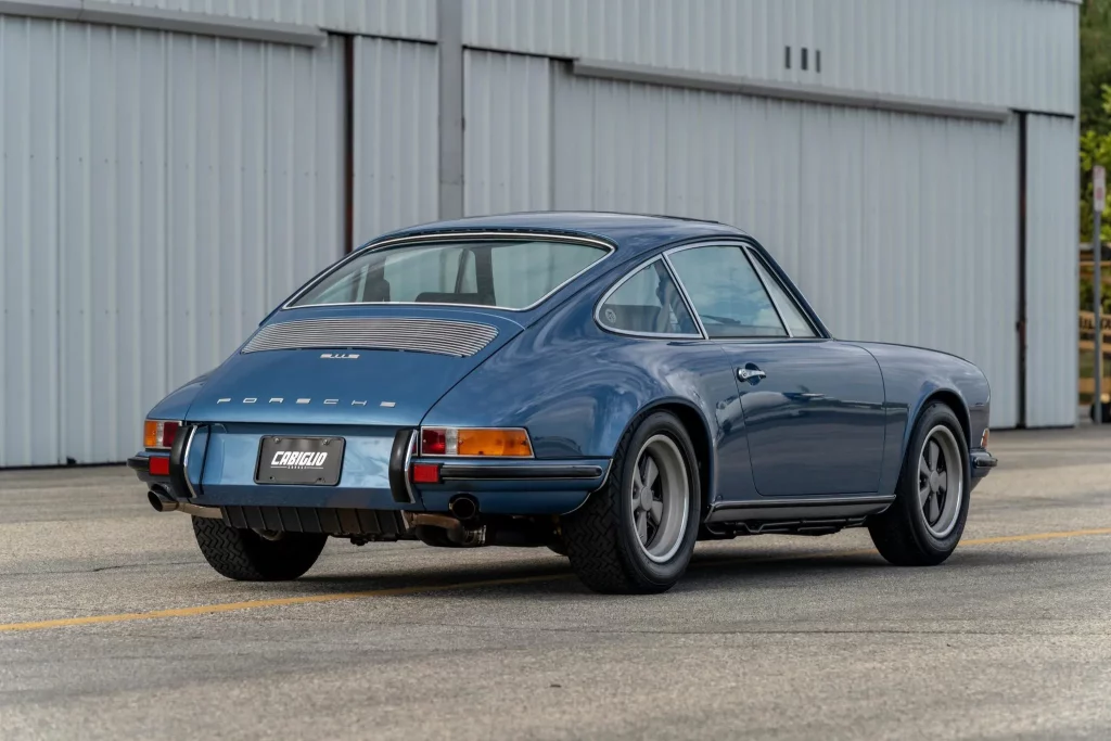Los nombres que están detrás de este Porsche 911S que ha costado lo que cuatro a estrenar 8 Motor16 1971 Porsche 911S RUF Seinfeld 8 Motor16