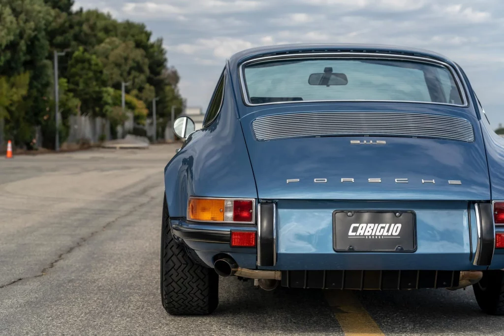 Los nombres que están detrás de este Porsche 911S que ha costado lo que cuatro a estrenar 16 Motor16 1971 Porsche 911S RUF Seinfeld 9 Motor16